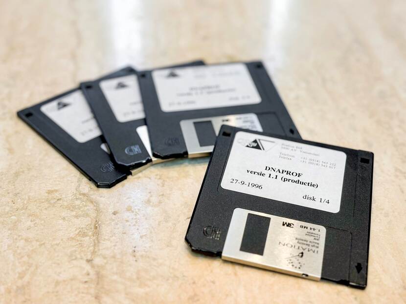 Floppy diskettes